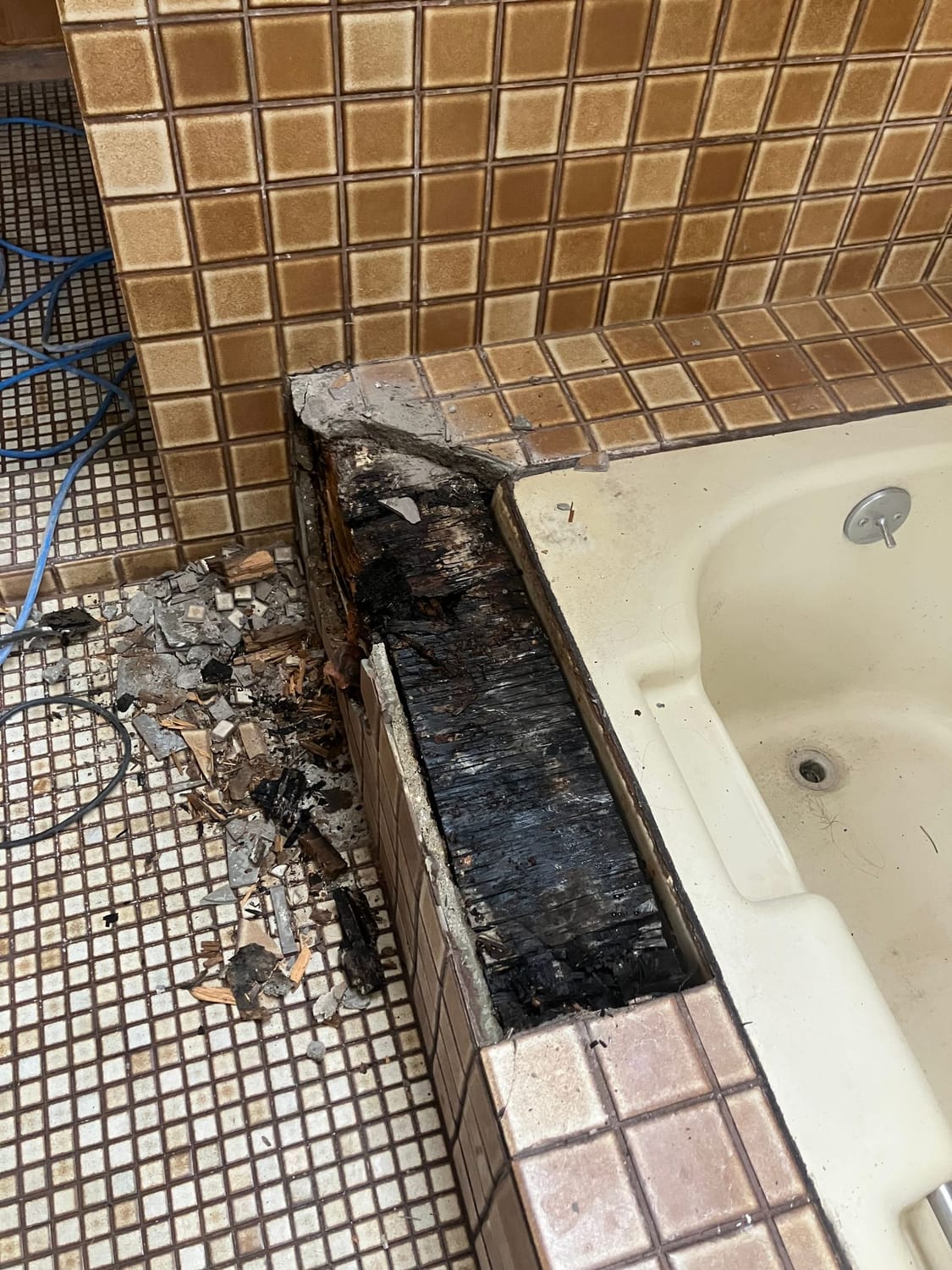 Cracked tile and aging finishes