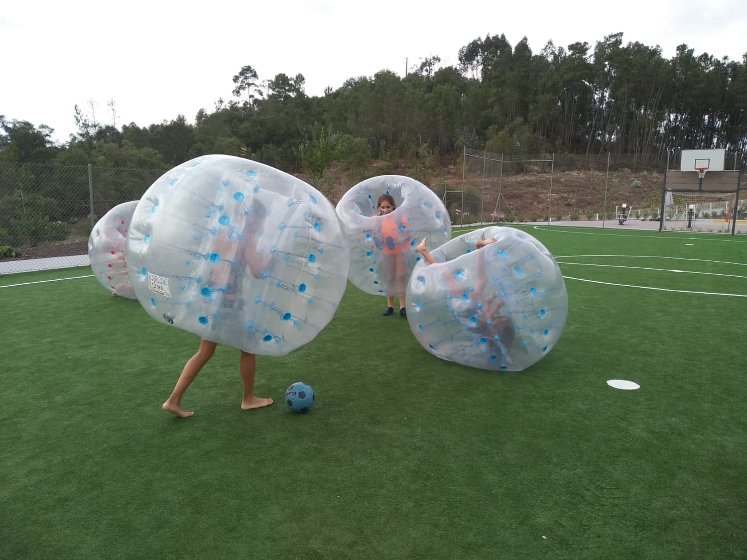 Jogo de Zorb Ball realizado pela animaNeventos