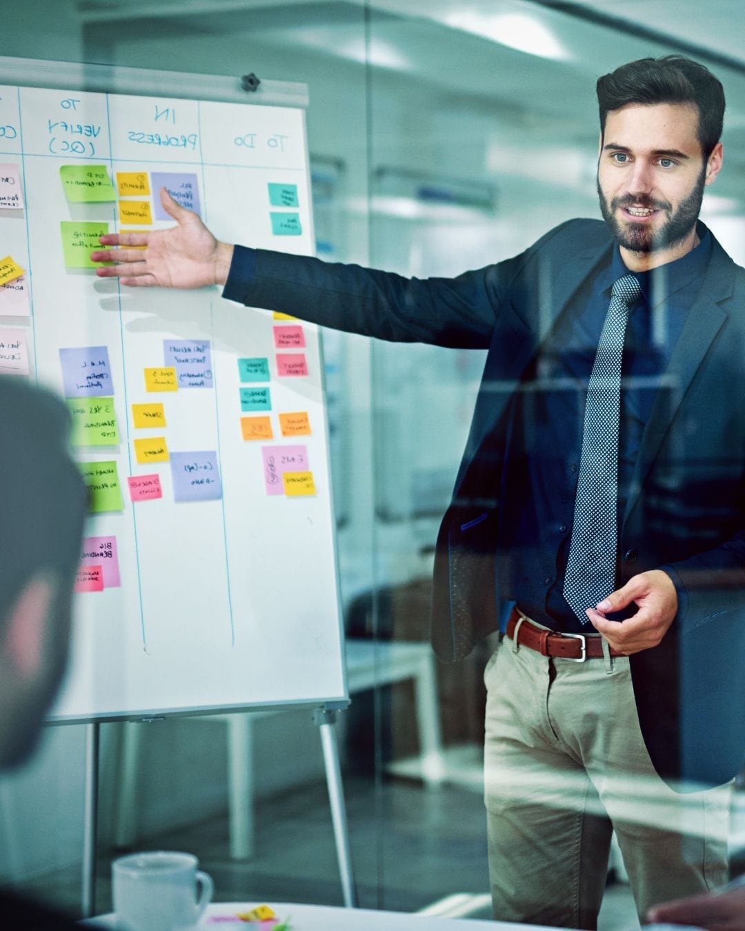 Meta Ads (Facebook e Instagram): Benefício: Ideal para construir notoriedade e gerar leads com base em interesses ( Remodelação, Eletrodomésticos, Cozinhas, Bombas de Calor, Etc).