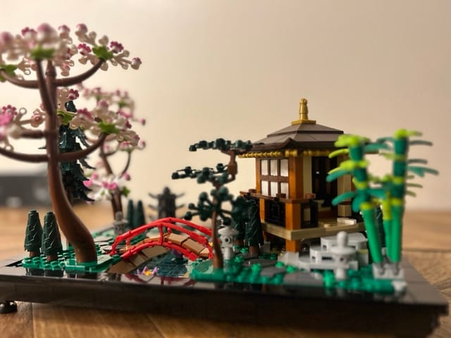 LEGO Icons - Tranquil Garden