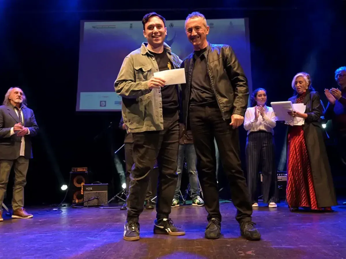 Finale di concorso: 'Avevo un amico (Sig. Aghios)'