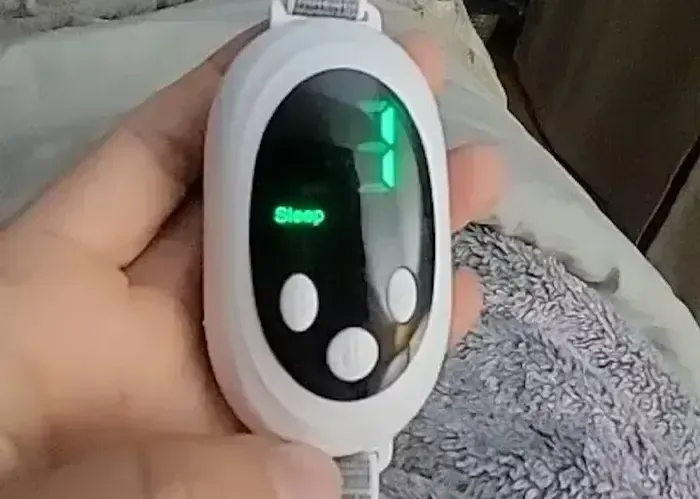 Snooze Ease Hands-On Test: A Tool for Quieting an Overactive Mind?