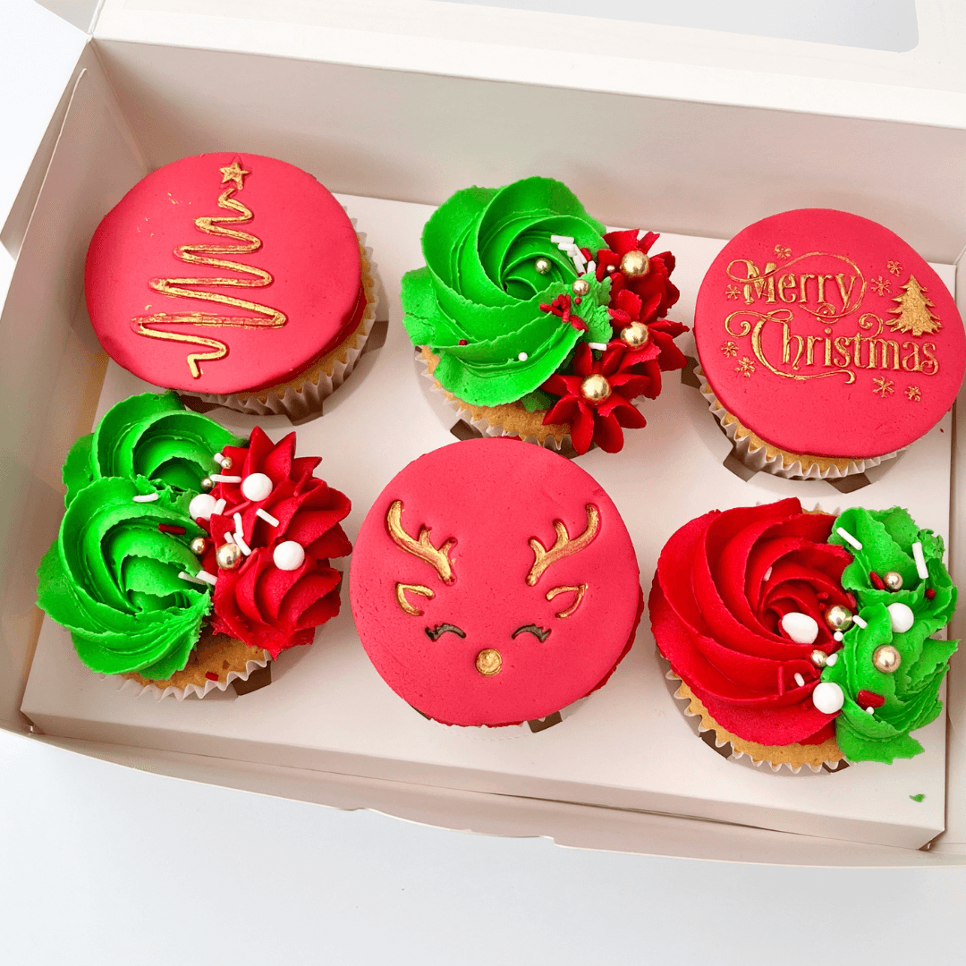 Beginners Cupcake Bouquet Class – buttercream flower cupcake bouquet created in class at Sharon Burchall Cake Studio