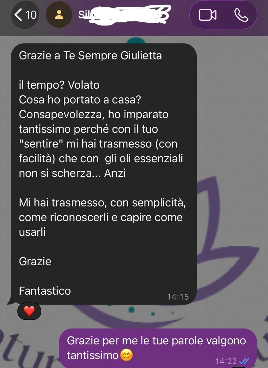Messaggio di una corsista: ha imparato a riconoscere gli oli essenziali e a capire come usarli