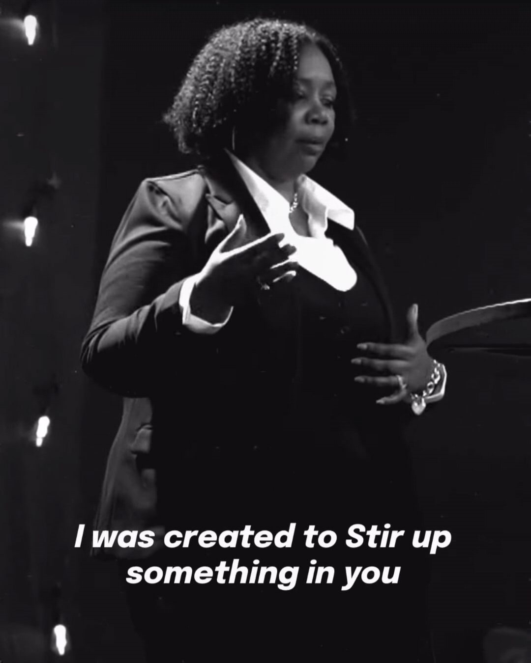 Tonja Willis teaching