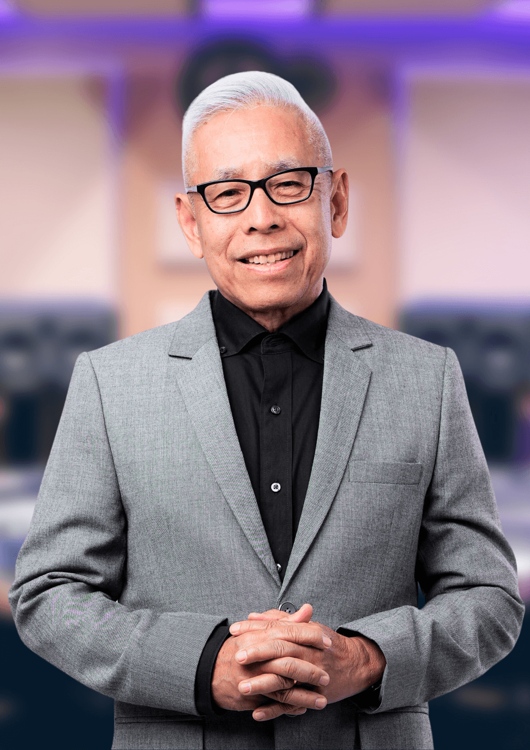 Pocholo De Leon Gonzales The VoiceMaster - CEO - CreatiVoices