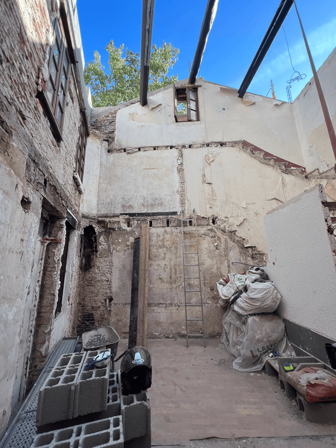 Un de mes immeubles en chantier à Toulouse