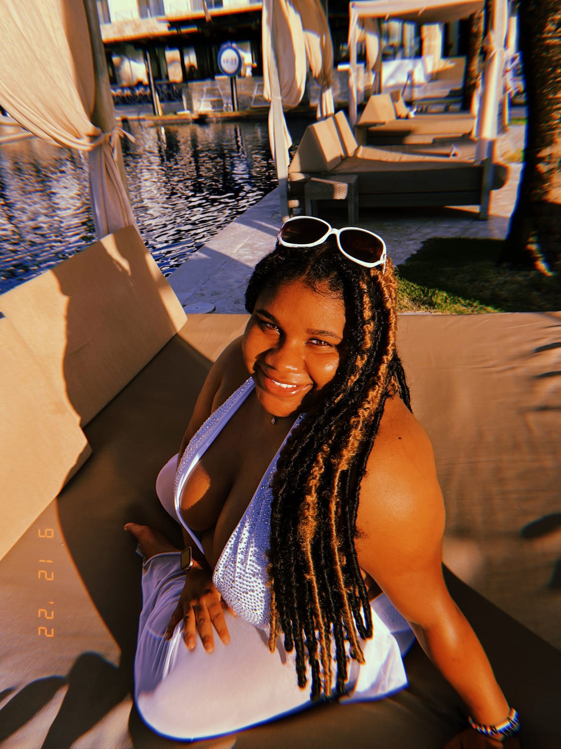 Niah, founder of Curvy Girl Travels