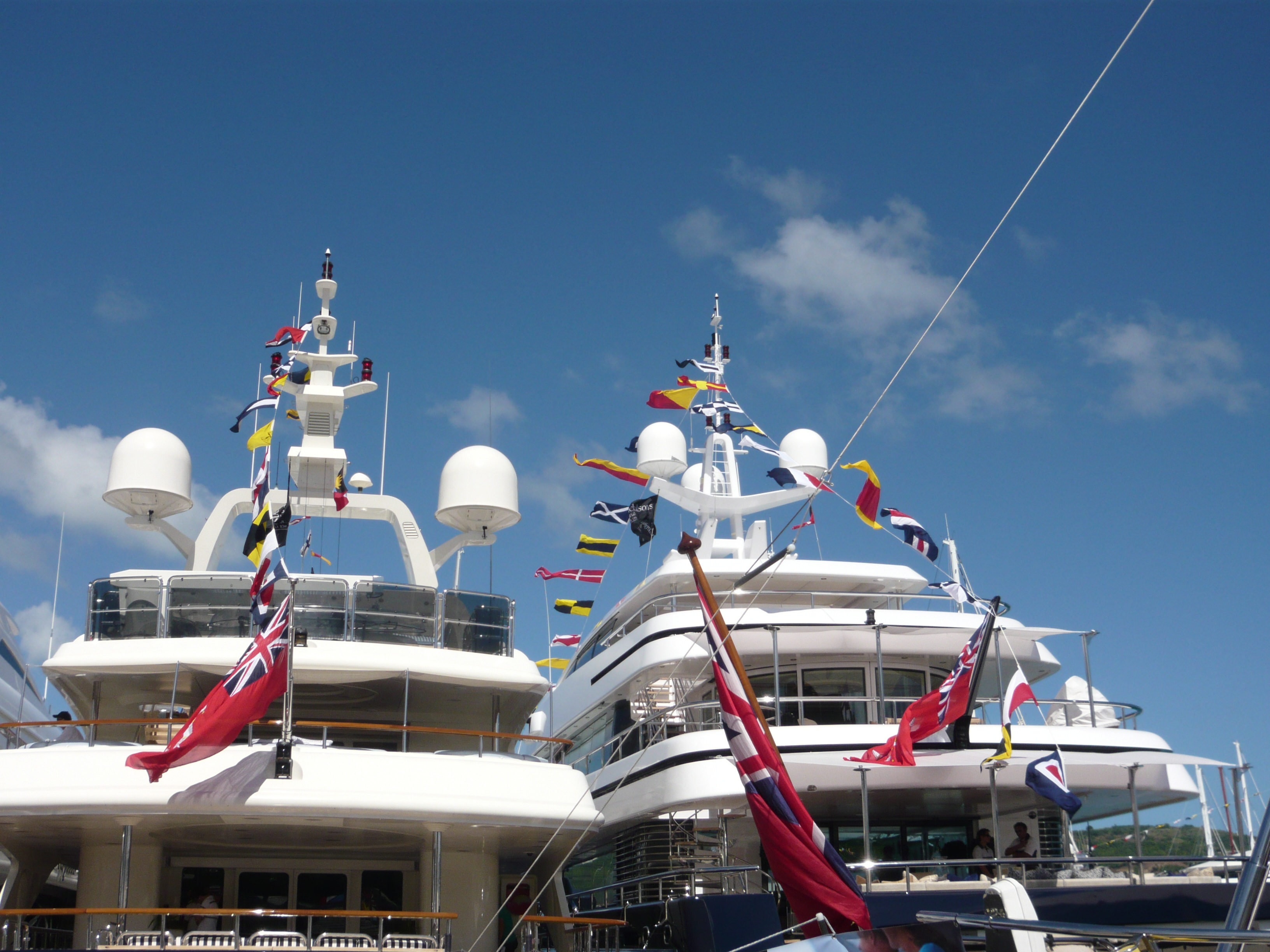 vboat s with flags