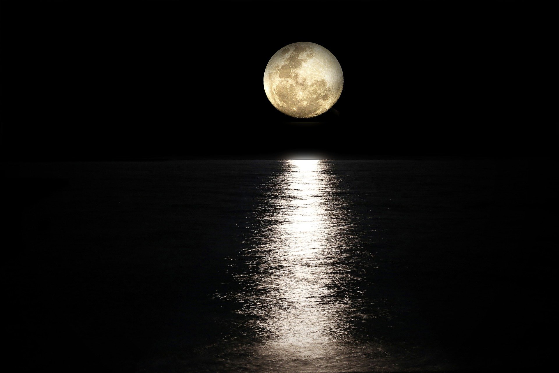 Supermoon on the water