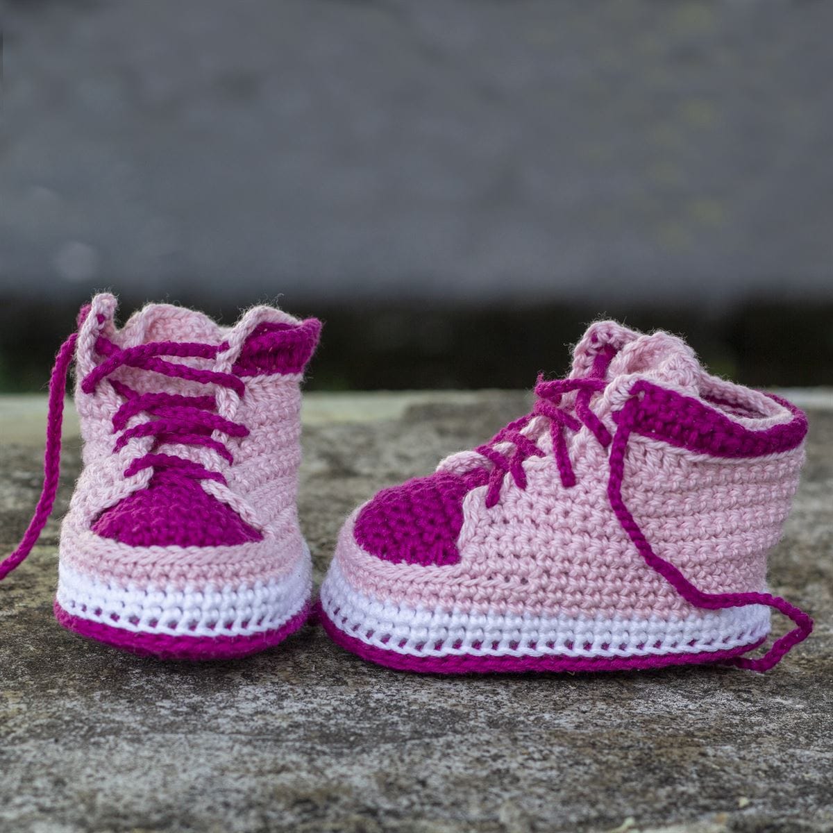 Lace-Up Baby Sneakers Pattern