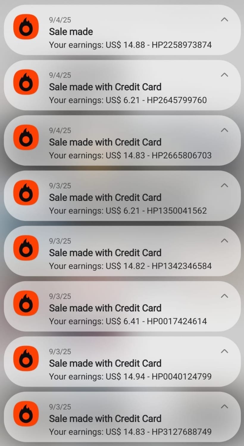 Captura de pantalla mostrando notificaciones de ventas exitosas en tiempo real