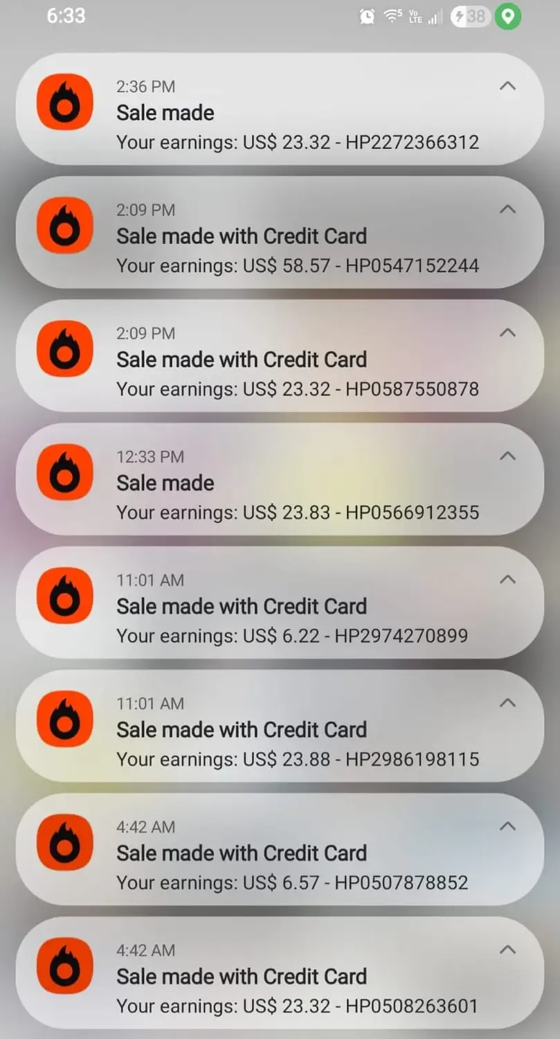 Captura de pantalla mostrando notificaciones de ventas exitosas en tiempo real