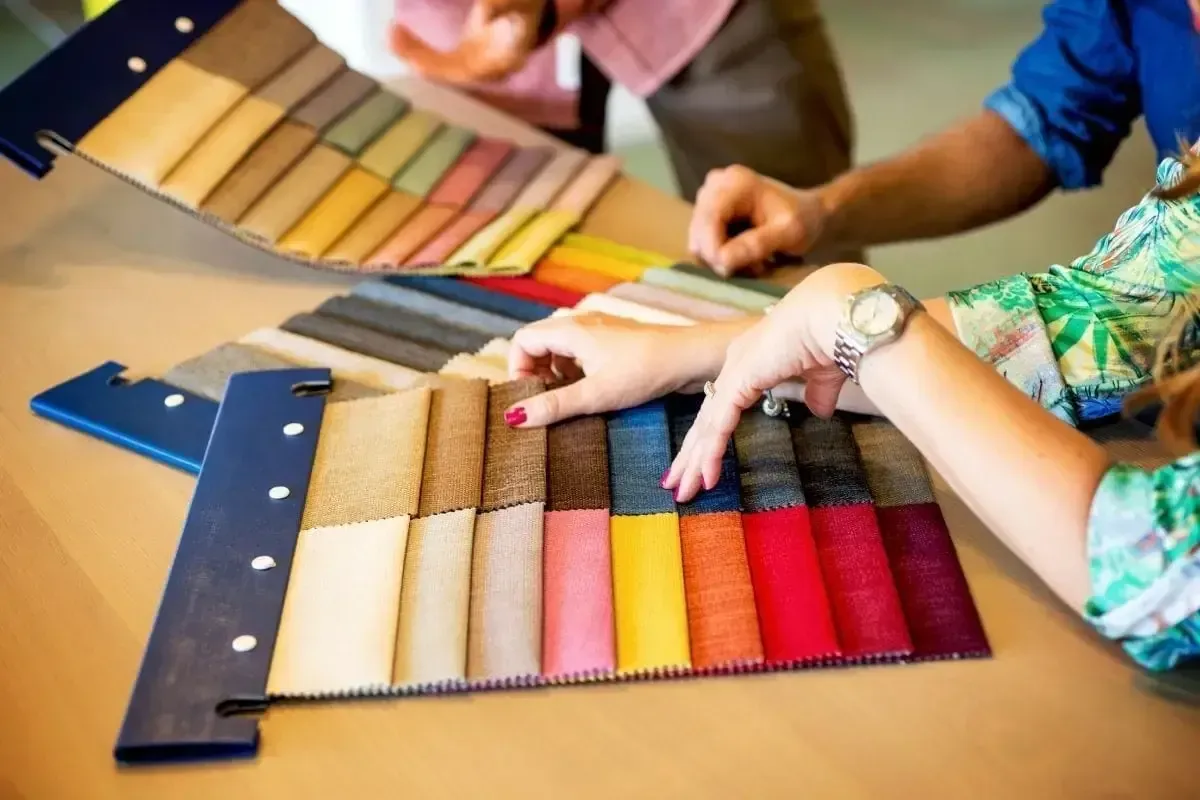 Servicios corporativos y confección textil de Berrysc en Perú