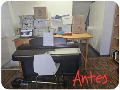La sala antes de la sesión de avance