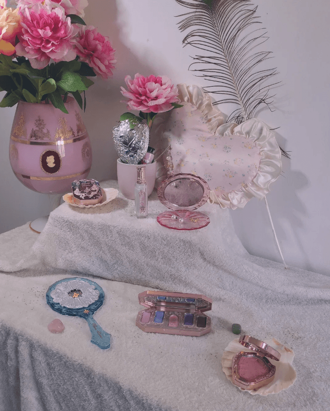 Ensemble makeup girly et princesscore