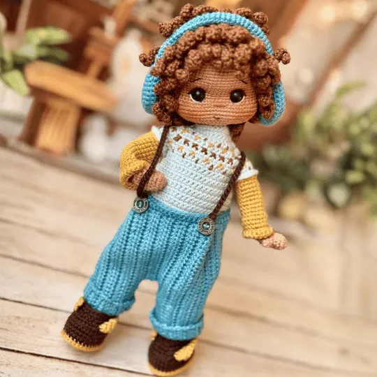 Amigurumi doll pattern #008