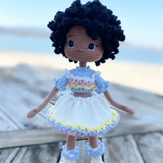 Amigurumi doll pattern #017
