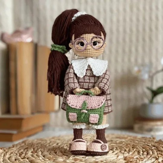 Amigurumi doll pattern #012