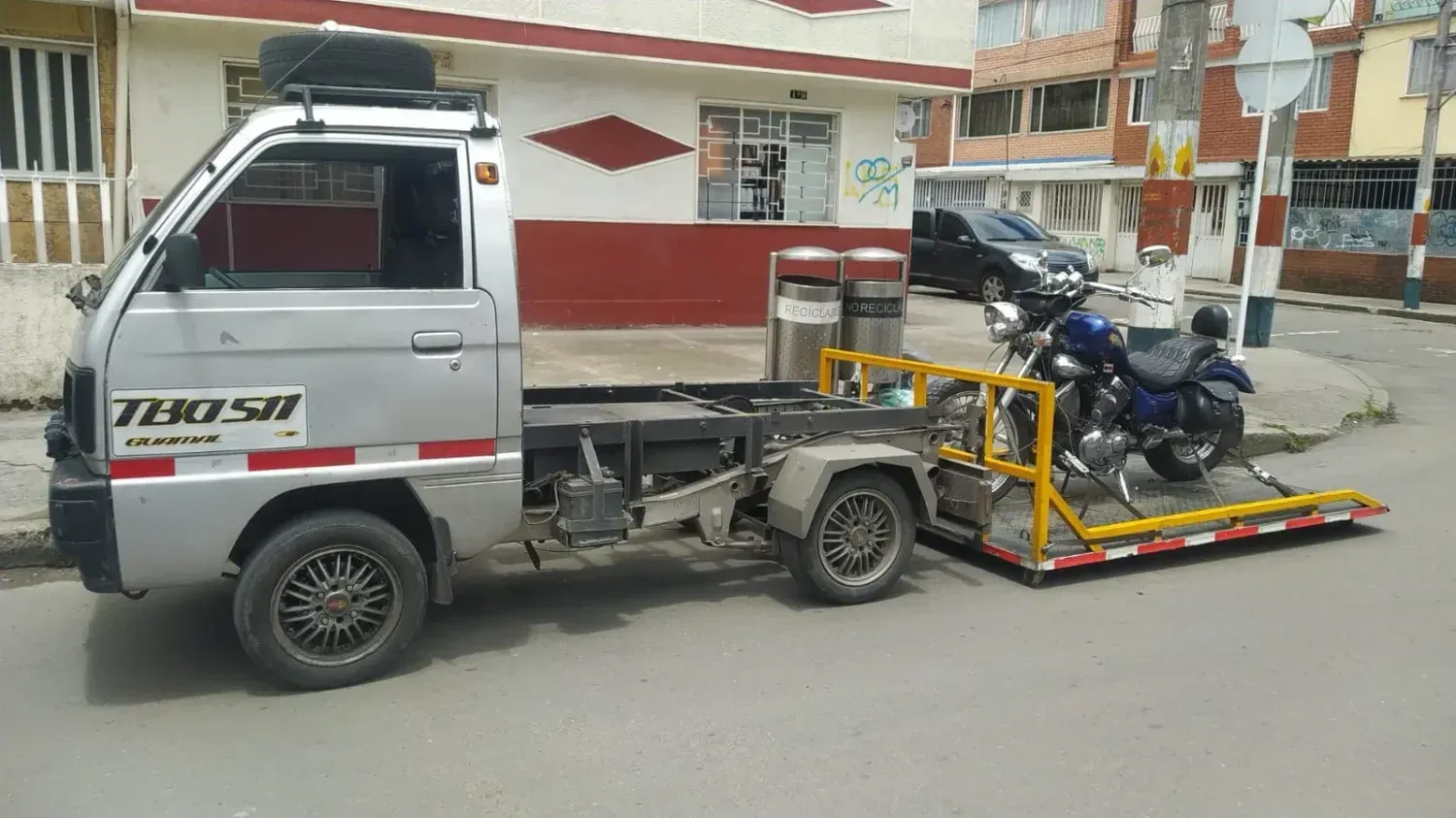 Motogrua en funcionamiento