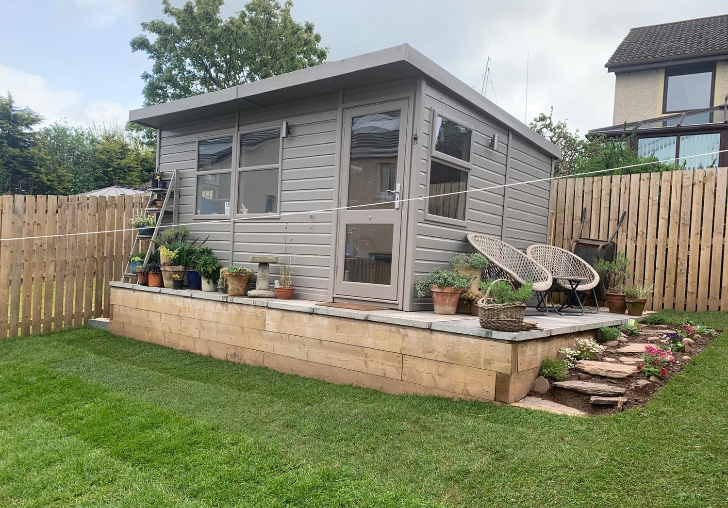 Crochendymark garden pottery studio