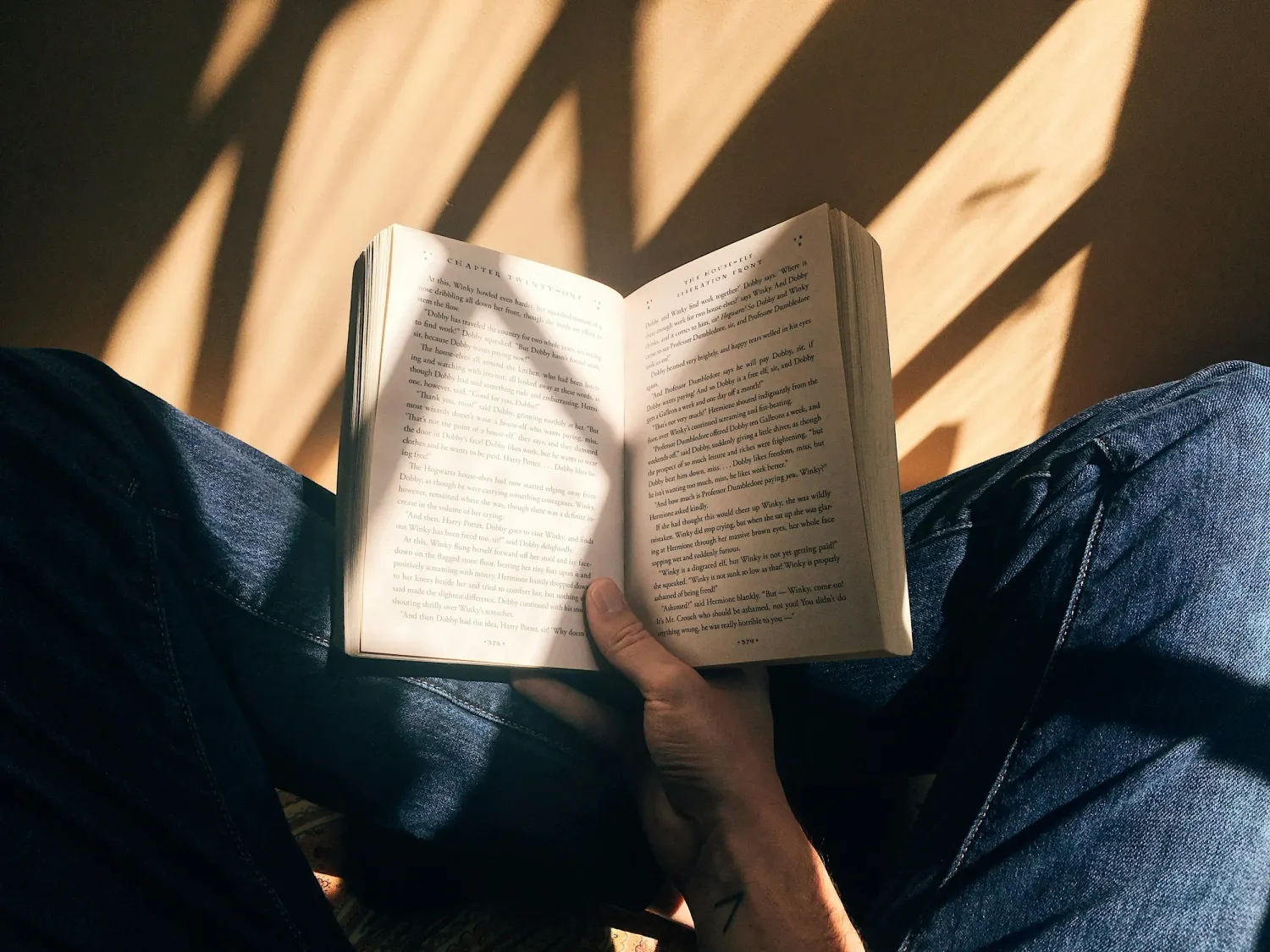 Blog cover image of someone reading a book.