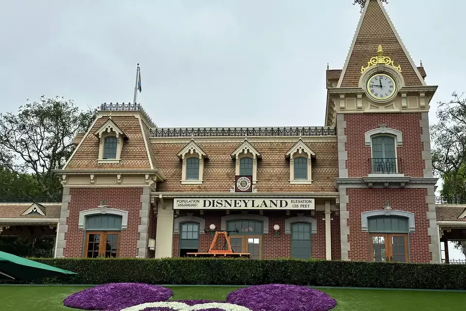 Disneyland Resort vacation experience in California