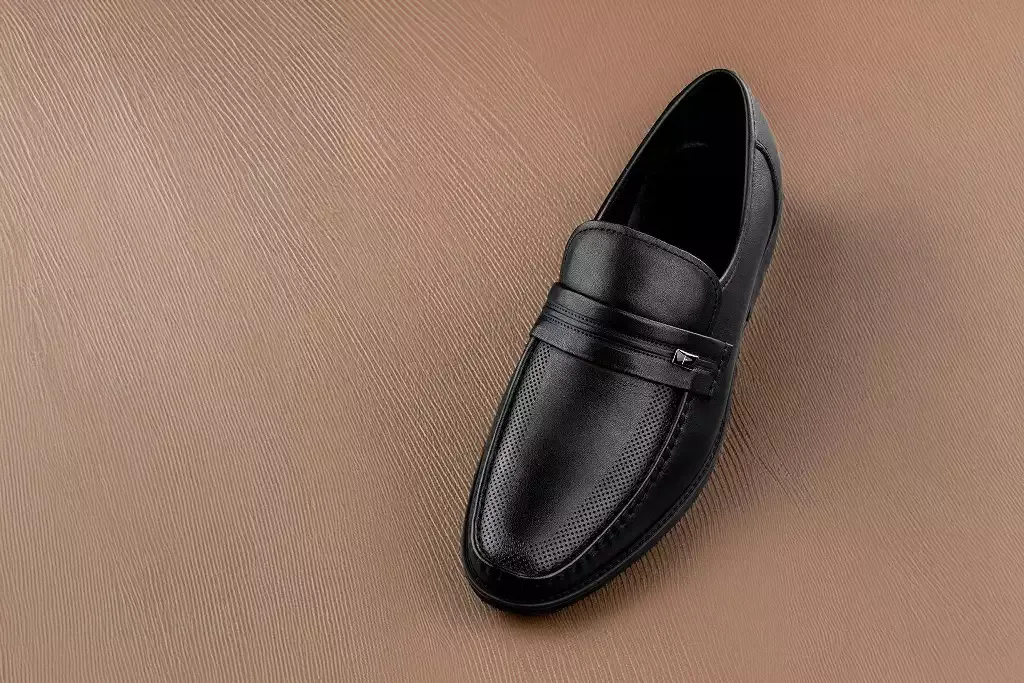 أنواع الجلود المستخدمة في صناعة الأحذية