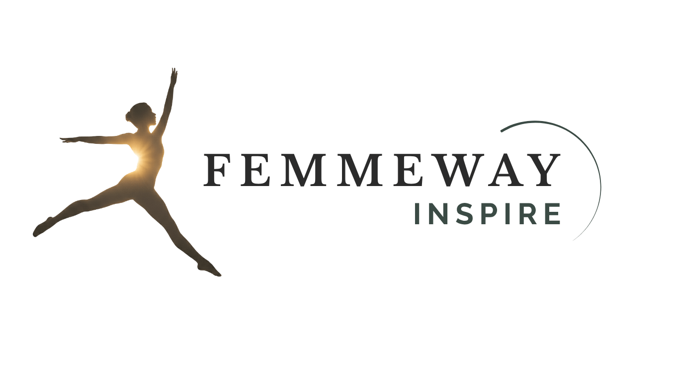 Logo Femmeway Inspire mit springender Silhouette und dem Slogan „Lebe deinen Traum“ – Symbol für Freiheit, Mut und inspirierende Selbstverwirklichung.