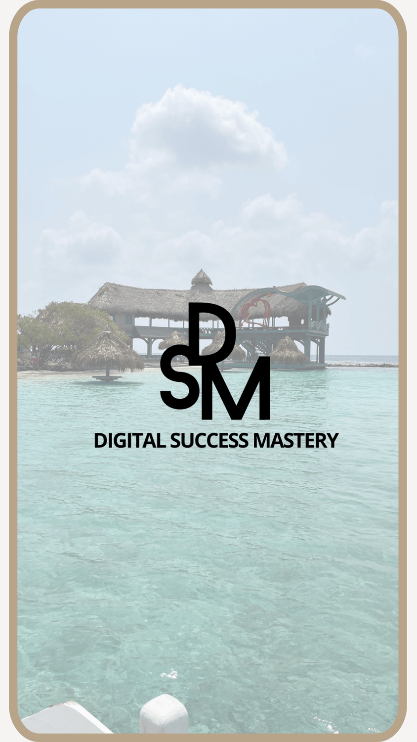 Beige-goldenes Infobild zur AOS Factory: Mini-Kurs zum Aufbau eines kostenlosen Online-Shops mit Systeme.io – ohne monatliche Gebühren oder Transaktionskosten, ideal für digitale Produkte, PLR und Affiliate-Marketing.