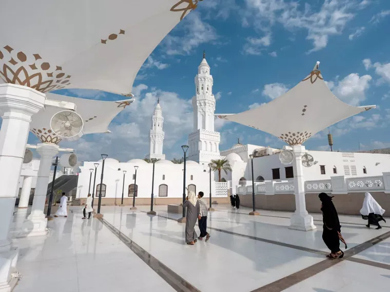 Masjid al-Qiblatayn
