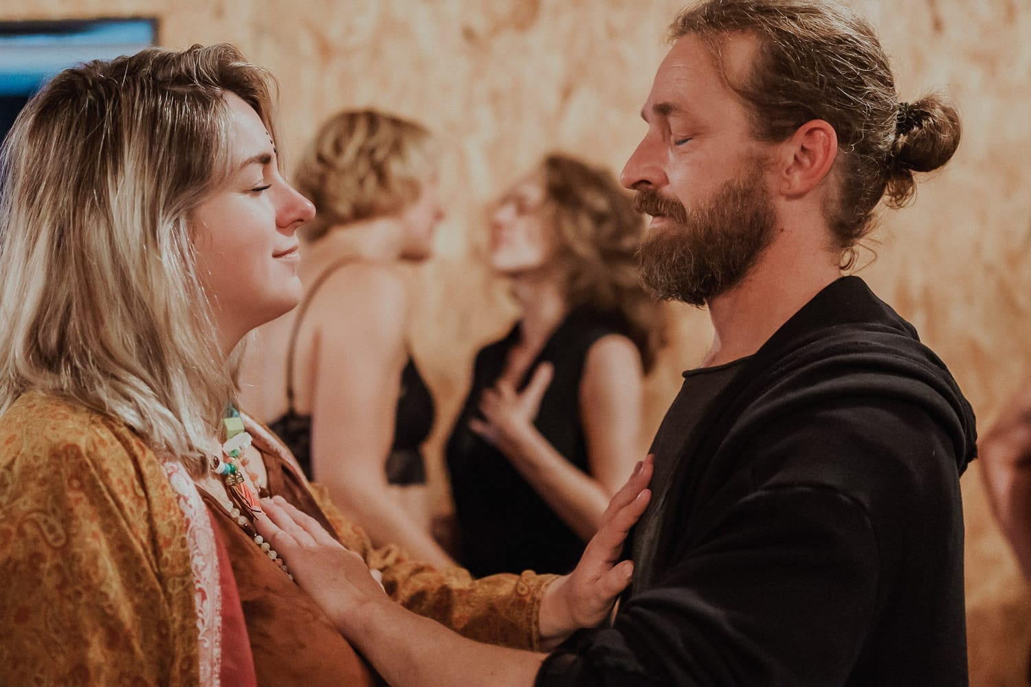 community intimiteit sensualiteit bewustzijn