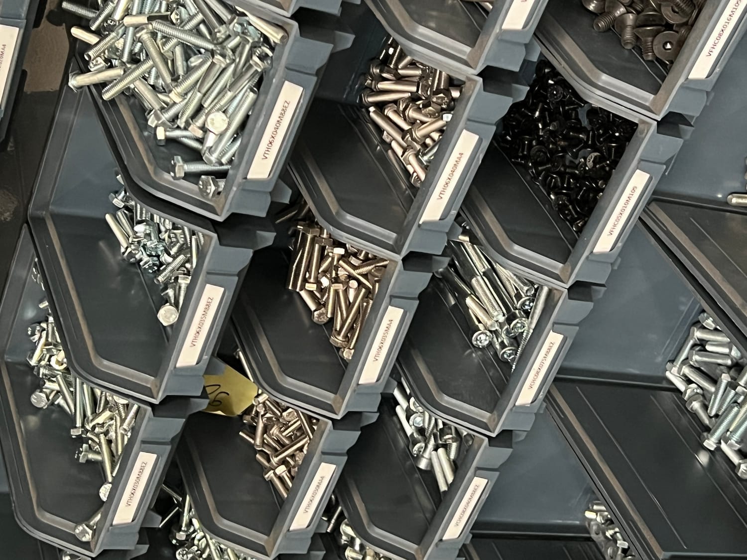 magasin composants hydrauliques pièces détachées hydrauliques