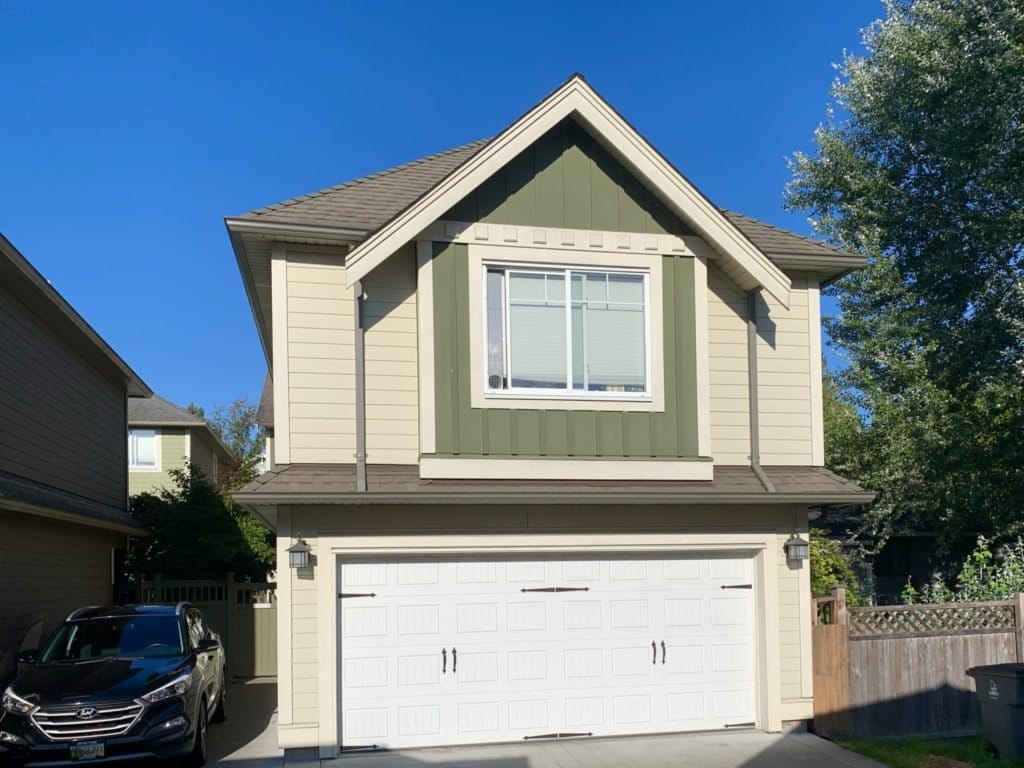 1 bedroom coach house for rent in South Surrey, exterior with garage