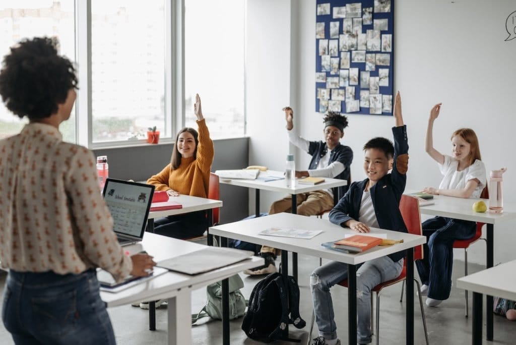Classroom of students, finding the best schools in South Surrey and White Rock