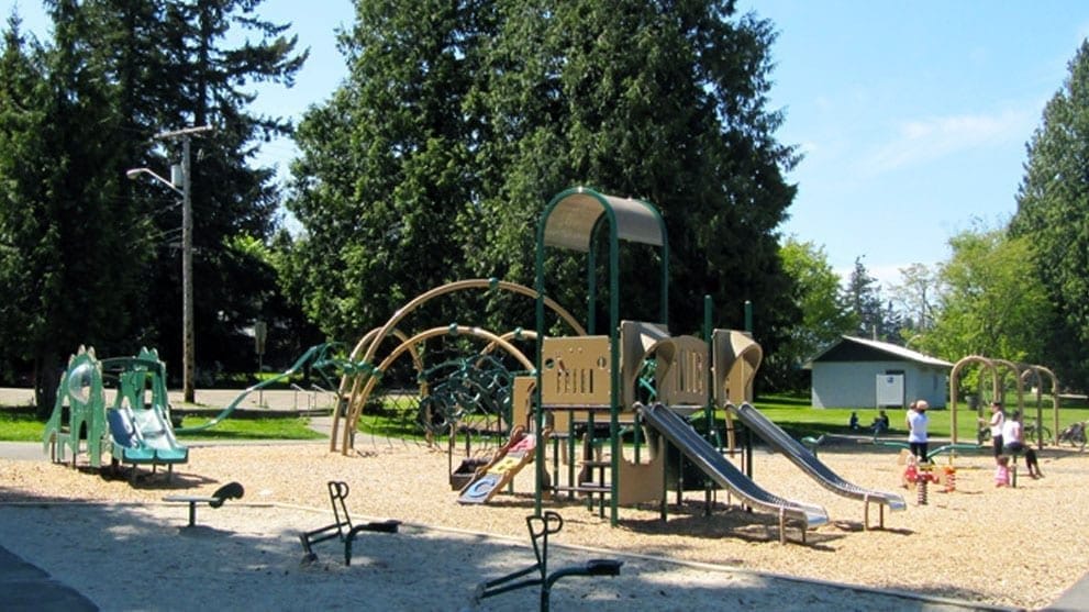 Search Sunnyside Park MLS listings, South Surrey