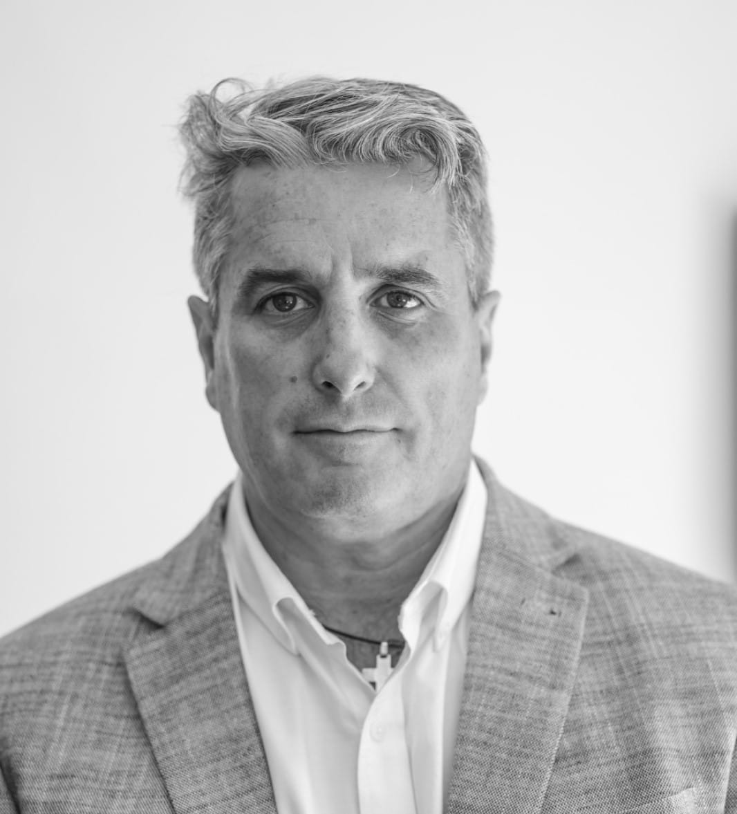 Foto profesional del Dr. Alejo Ramos Mejía