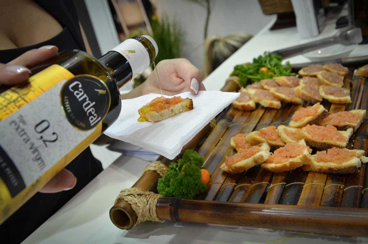 Extra virgin olive oil has many benefits for health and longevity