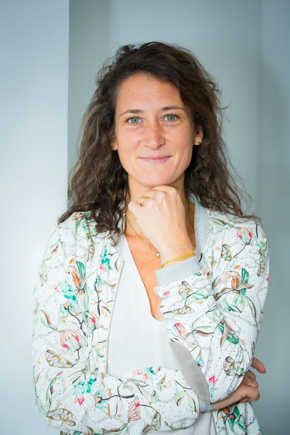 Portrait Sarah Mordret, coach professionnelle certifiée – Prisme Vivant