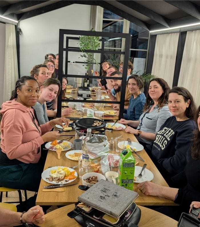 Repas raclette entre participants