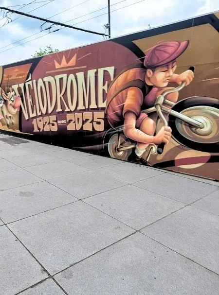 Streetart au carrefour du Vélodrome à Vandoeuvre-lèes-Nancy - expertise seo local