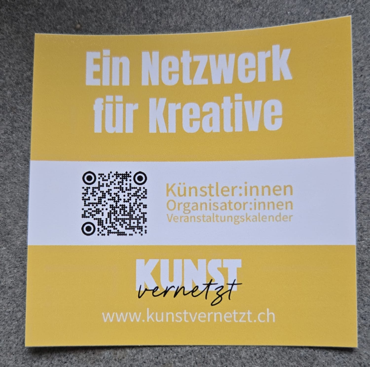 eine andere Plattform, auf der ich vertreten bin
