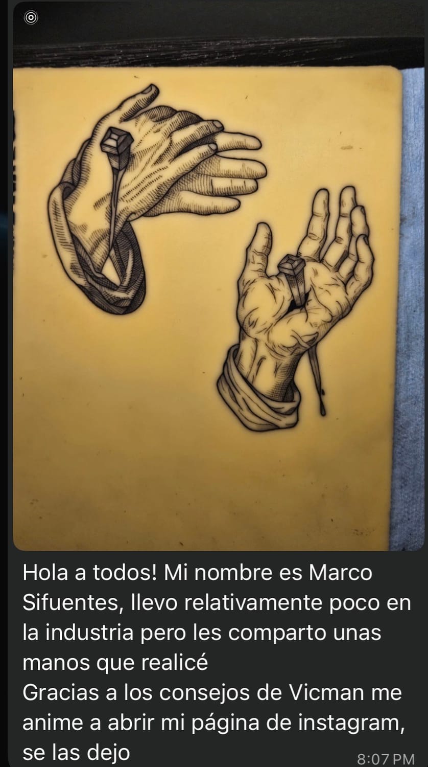 Estudiante - manos flash