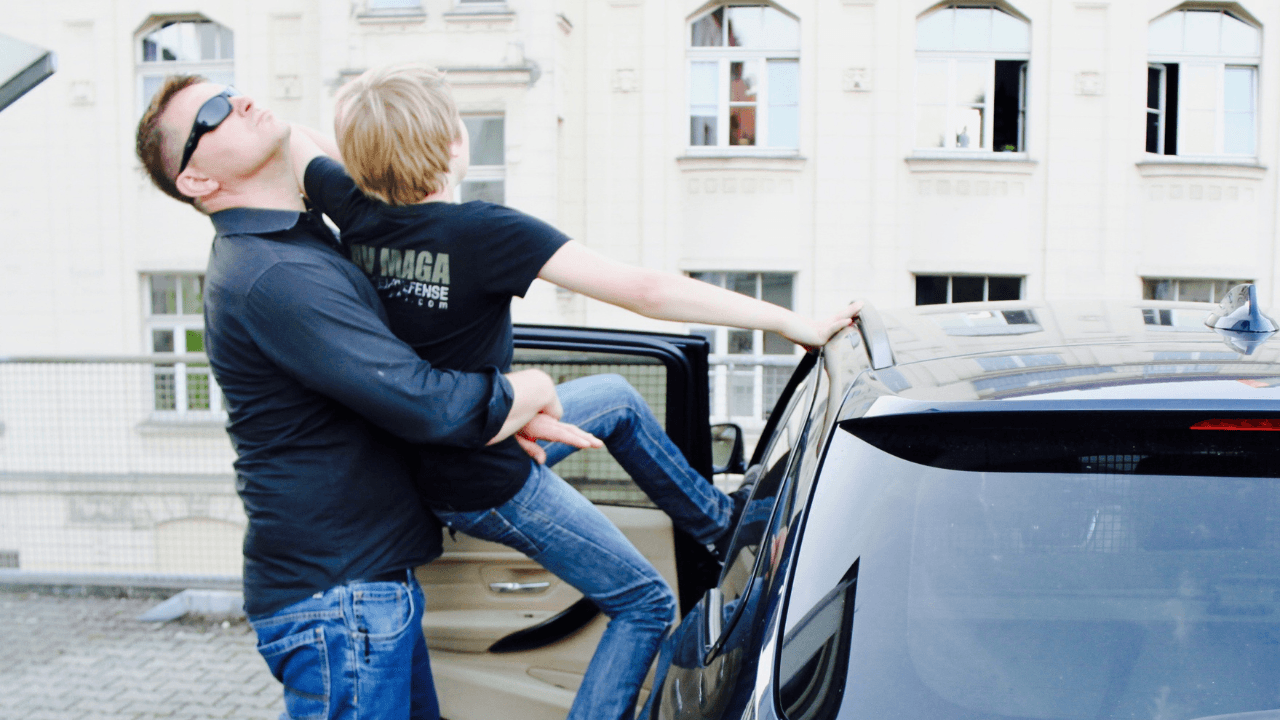 YOU CAN FIGHT Krav Maga