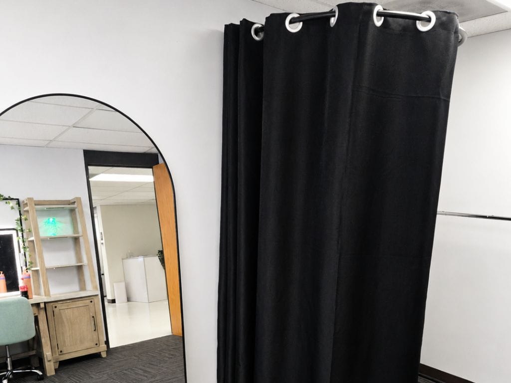 Vanity Suite Dressing Area at TD Event Space Denver