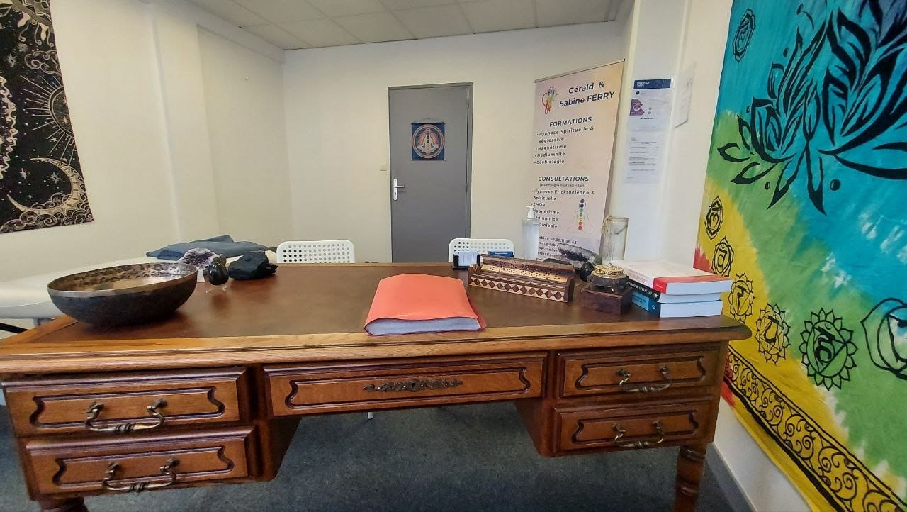 Cabinet de Sabine Ferry hypnose spirituelle Narbonne