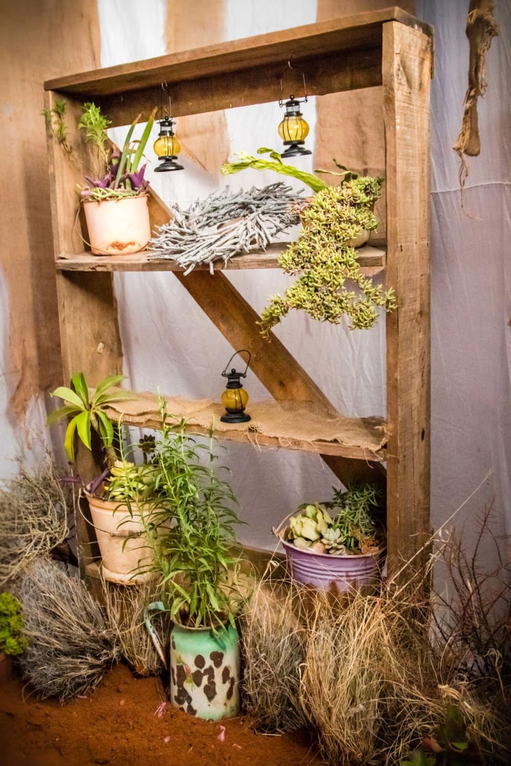 Wood Memory Shelf