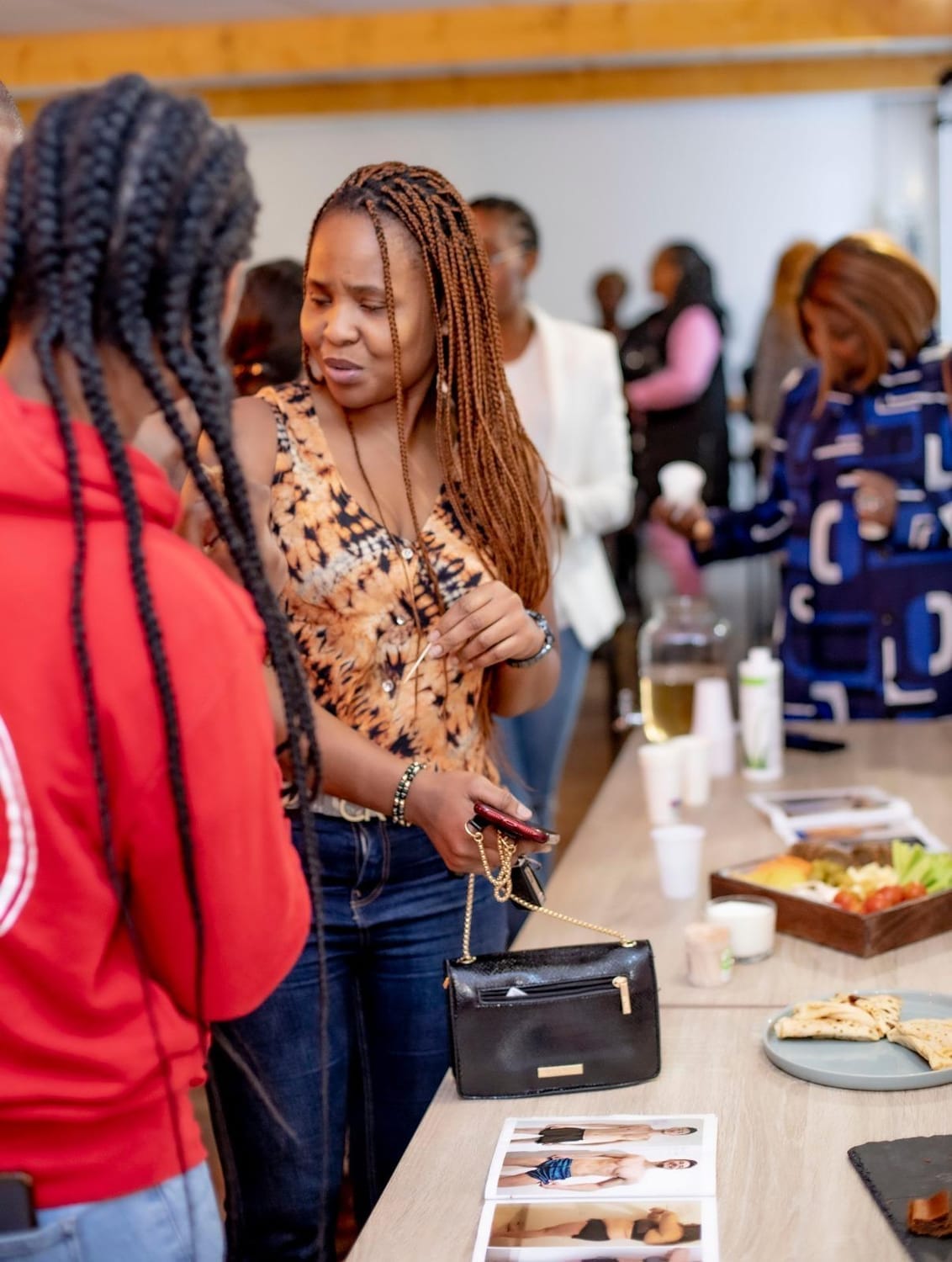 Femmes entre 28 et 45 ans en quête de clarté professionnelle et d’indépendance