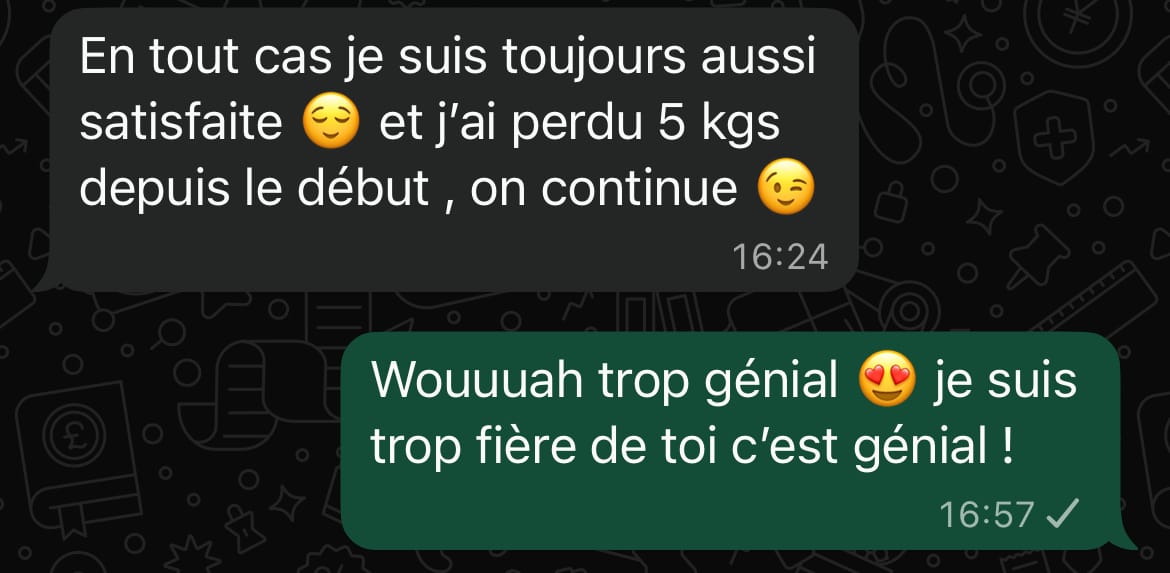Participantes pendant un cours AFROSHAPE
