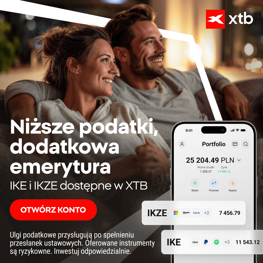 Kobieta planująca inwestycje emerytalne przy komputerze – IKE w XTB